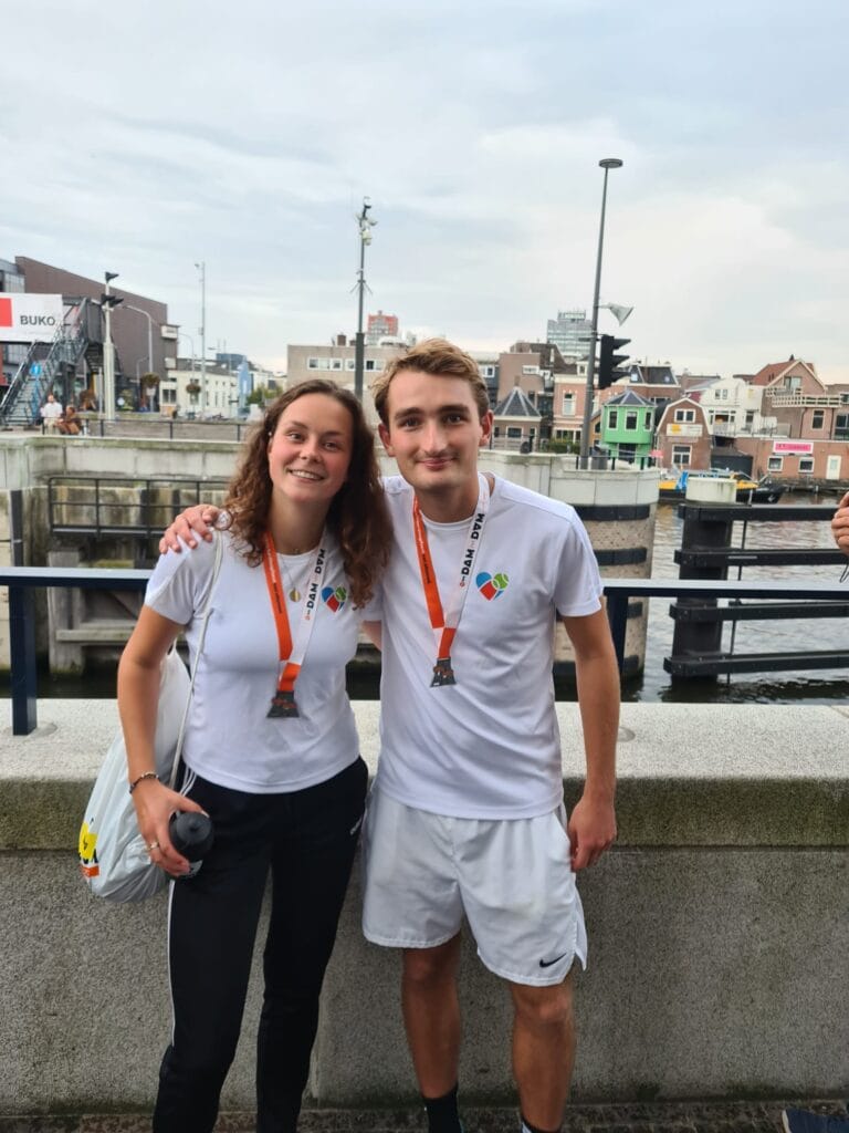 Daphne en Thijs Dam tot Damloop
